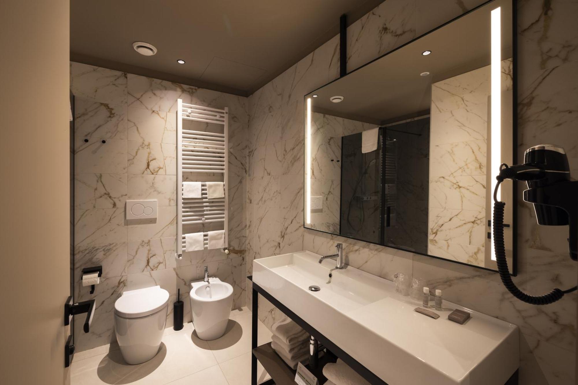 Joy 124 Hotel Milano Eksteriør billede