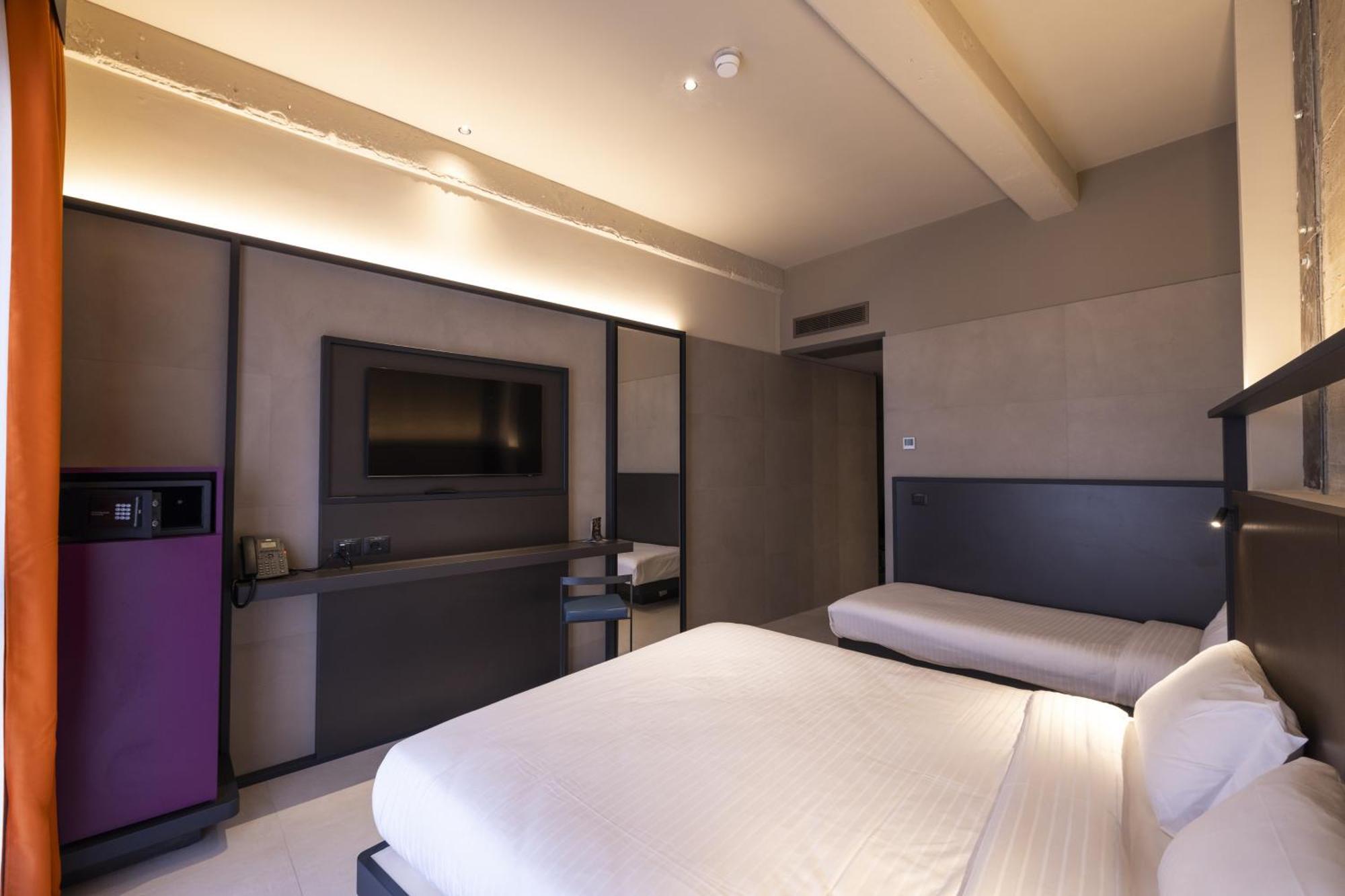 Joy 124 Hotel Milano Eksteriør billede